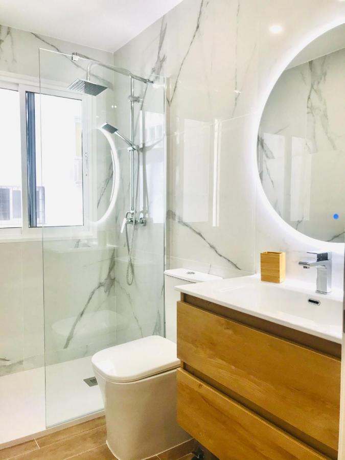 Gleaming & Well Located Apartment In Malaga Center מראה חיצוני תמונה