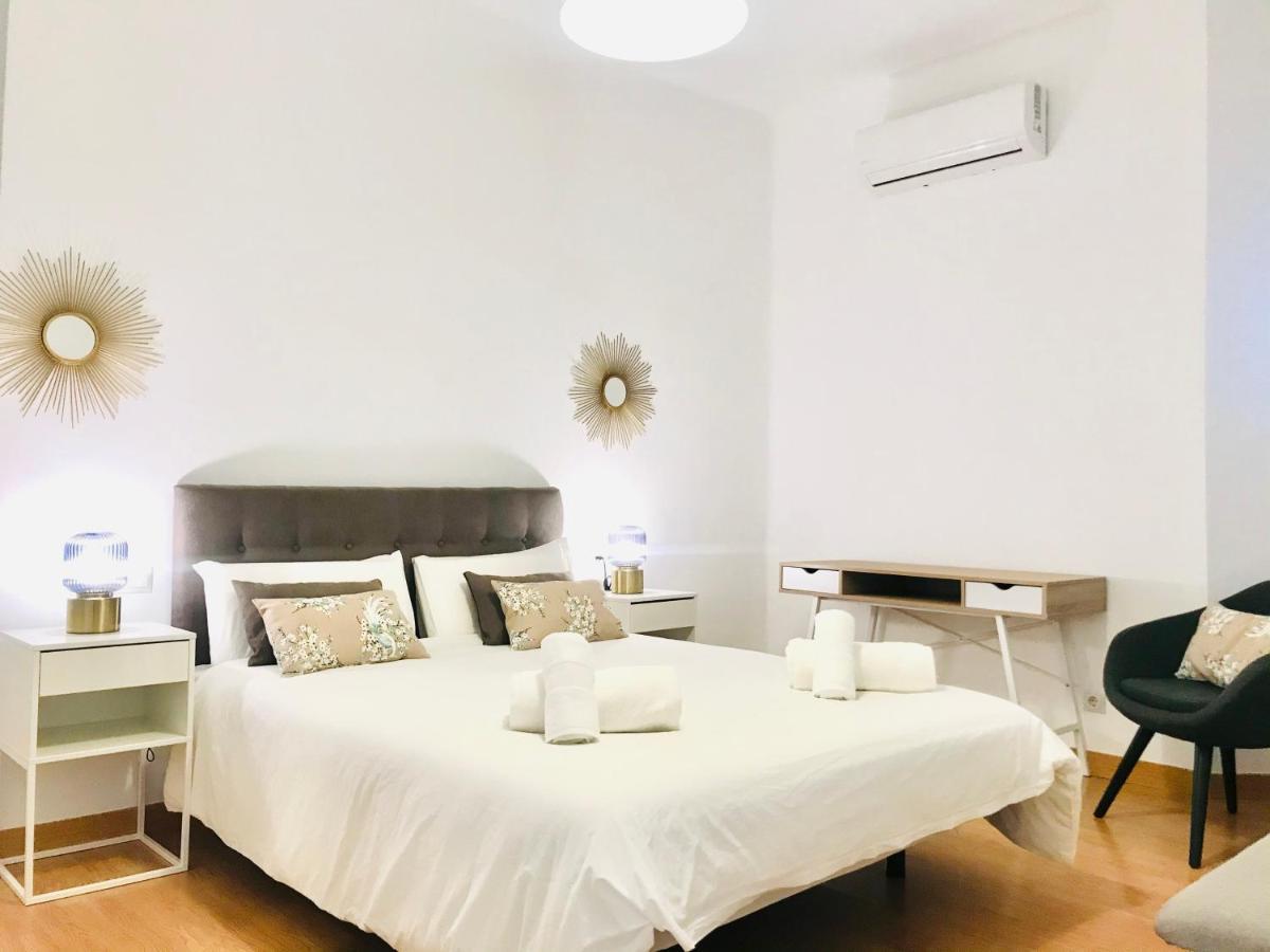 Gleaming & Well Located Apartment In Malaga Center מראה חיצוני תמונה