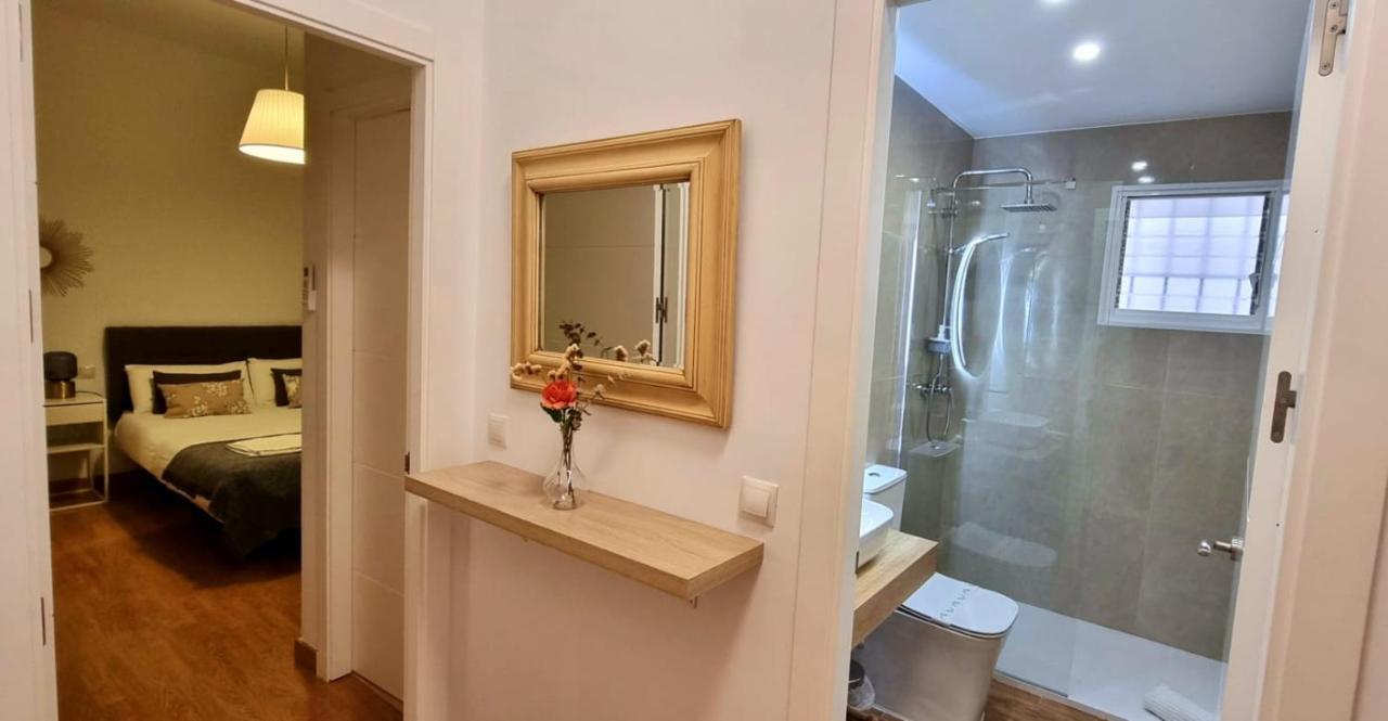 Gleaming & Well Located Apartment In Malaga Center מראה חיצוני תמונה