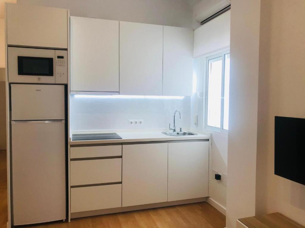 Gleaming & Well Located Apartment In Malaga Center מראה חיצוני תמונה